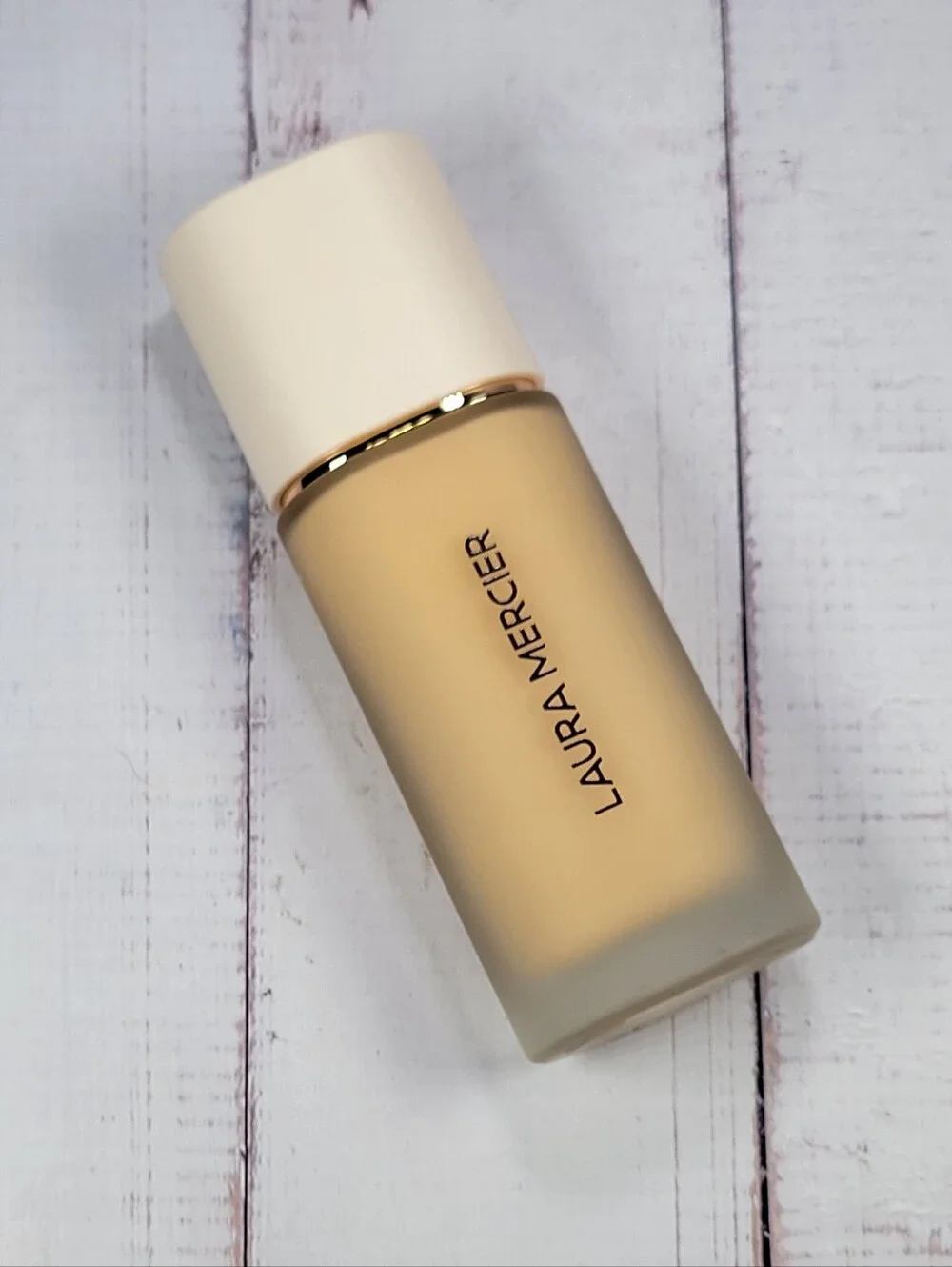 Laura Mercier Real Flawless Weightless Perfecting Foundation NEW!